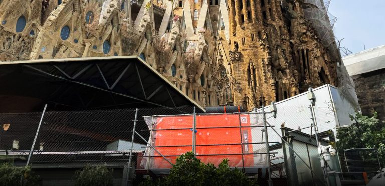 Grupel 880kVA genset for Sagrada Familia, Spain